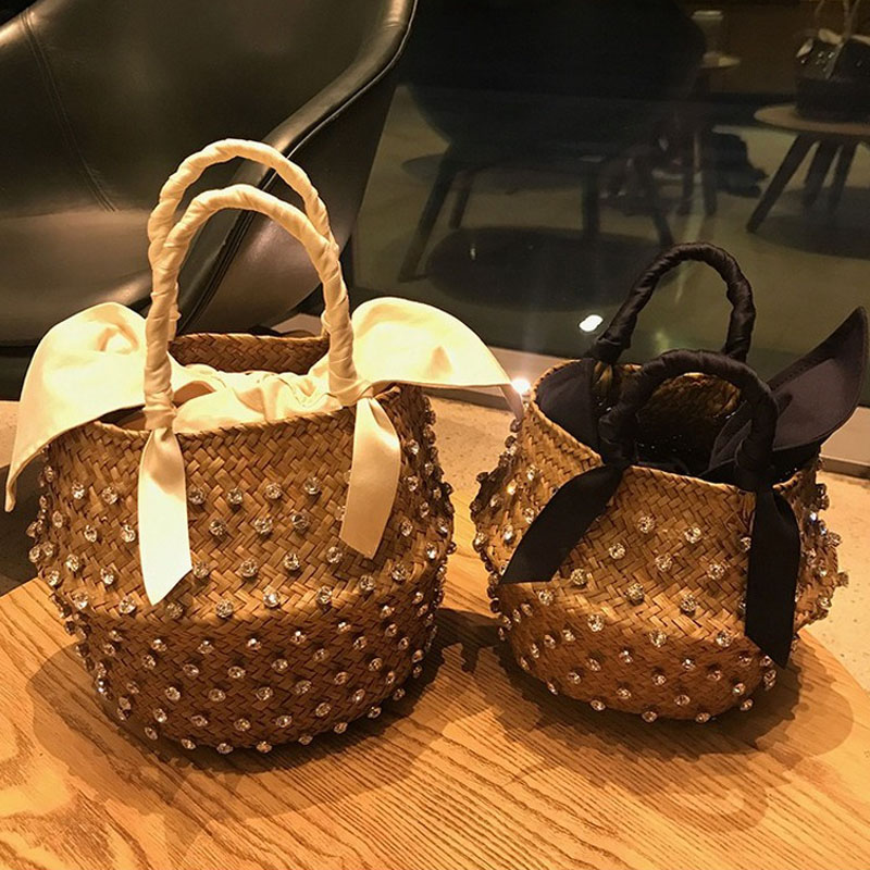Handmade Embellished Straw Bag Summer Holiday Beach Bag with Pearl Ladies Woven Bucket Diamond Bag Designer Hot Handbags