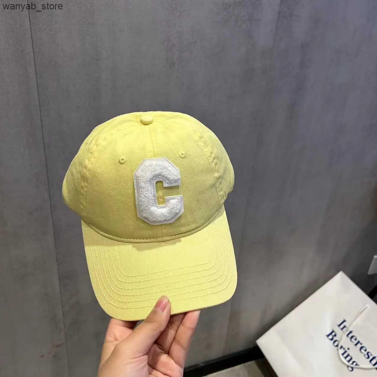 Ball Caps Fluorescent Yellow Duck Tongue Hat C-Letter Fashion Hip Hop Hat Casual Hat Korean Street Minimalist Sunset Baseball Hat L240910