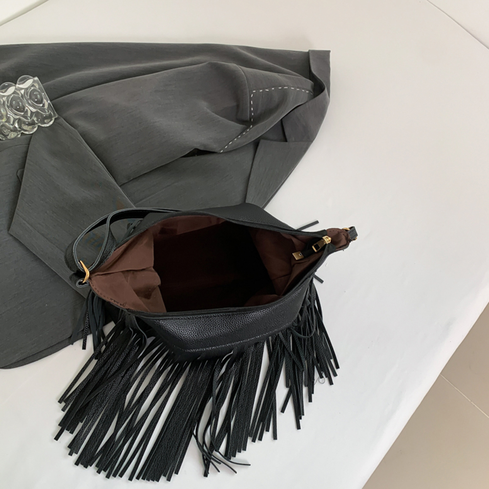 PU Fashion Crossbody Bag Large Capacity Women Tassels Shoulder Bag Minimalist Fringe Hobo Bag Solid Color for Party Vacation