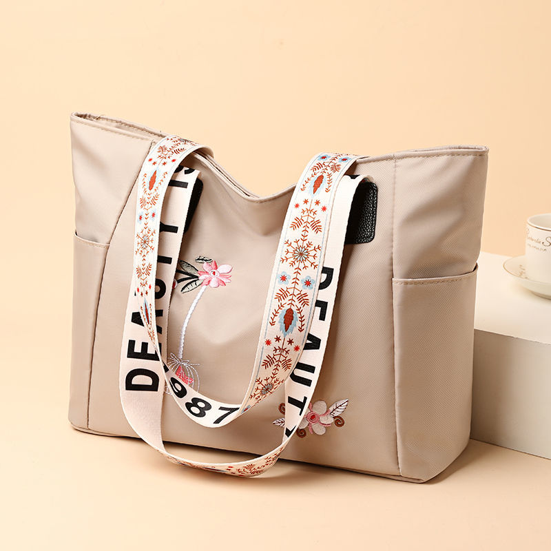 2024 New Arrivals Embroidery Women Handbag Nylon Waterproof Casual Tote Shopping Bag Large Capacity Female Shoulder Bags