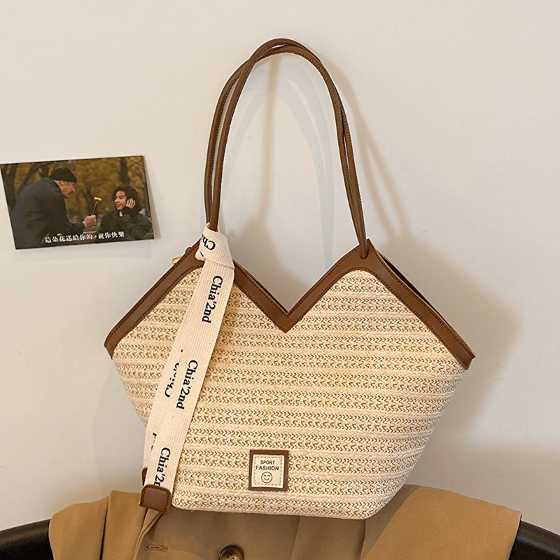 Large Capacity Straw Handbag Women's 2024 Summer New Shoulder Hand Carry Commuter Bag Underarm Tote Bag