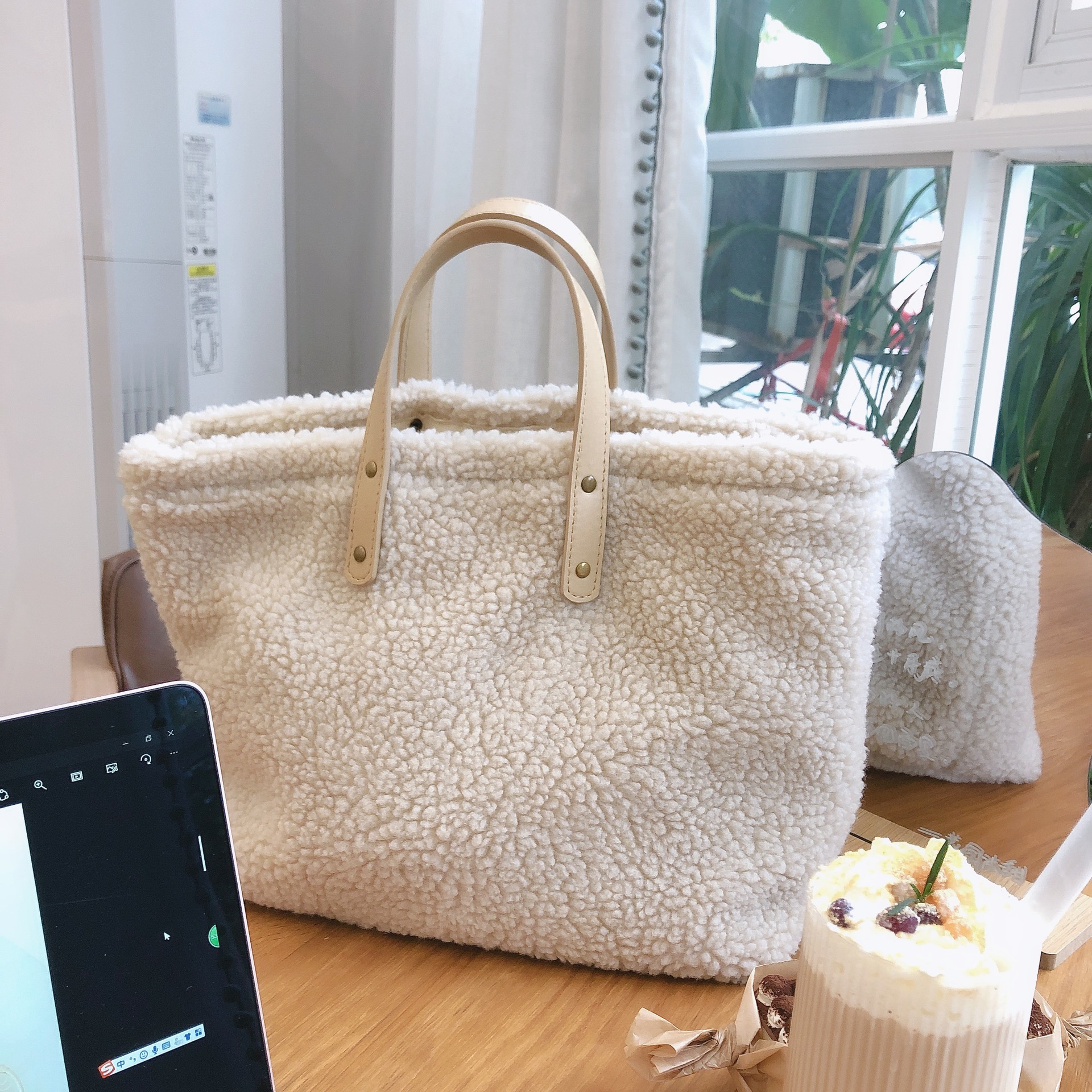 Apricot Lamb Wool Bag Handbag Women's Bag Shoulder Bag Reusable Shopping Bags Casual Tote Female Warm Cream Rice Handbag