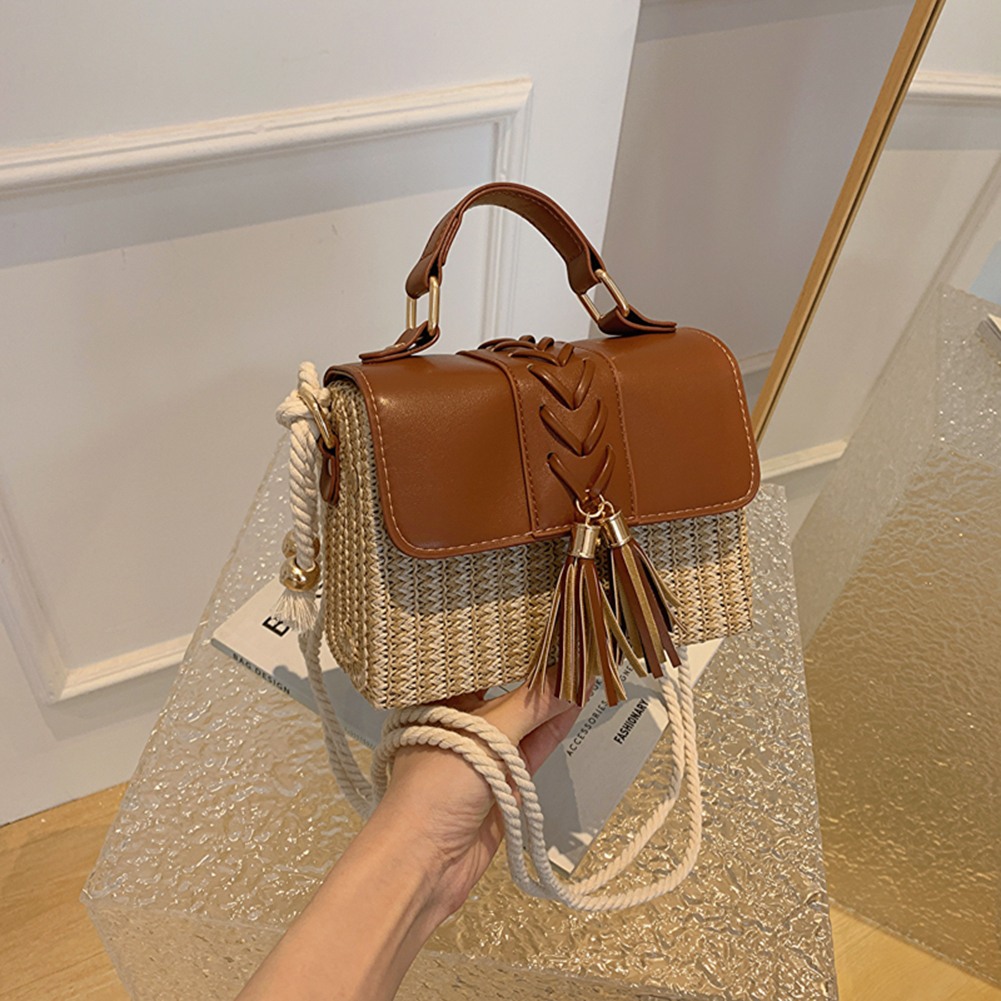 Straw Crossbody Bag with Tassel Summer Chic Woven Handbag Shoulder Purse Shoulder Clutch Bag Top Handle Bag for Women