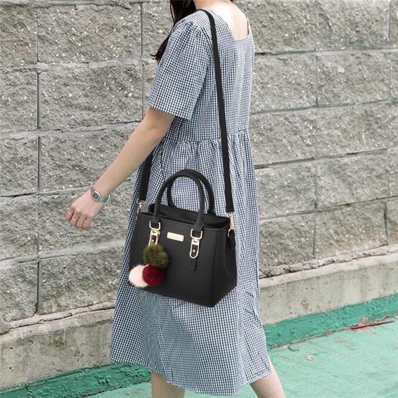 Luxury Handbag Women Bags Women Hairball Shoulder Bag Ladies Hand Bags Vintage Leather Messenger Bag Female Hand Bolso Bags