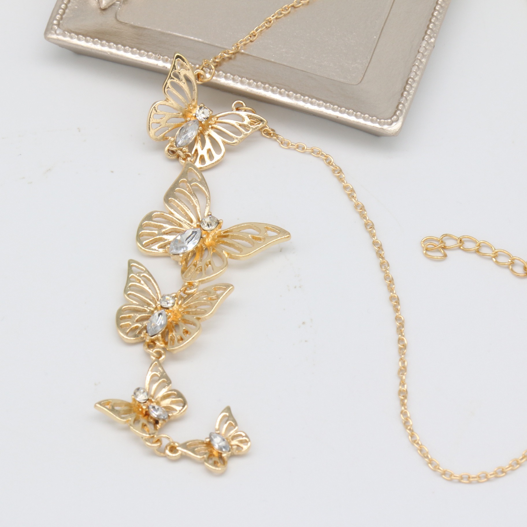 European and American Cross-border Jewelry Retro Fashion Personality Size Hollowed Out Butterfly Necklace Alloy Diamond Pendant Long Necklace