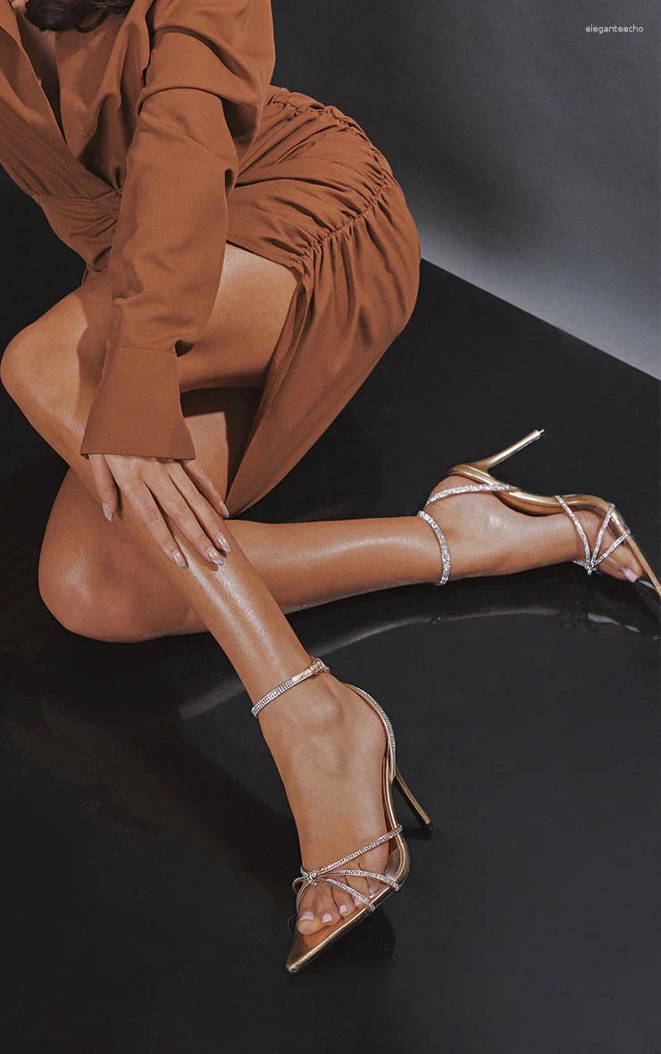 2025 S Fashion Designer Sandals Summer Women S Sier Shiny Rhie High Heels Shoes Transparent Sexy Woman