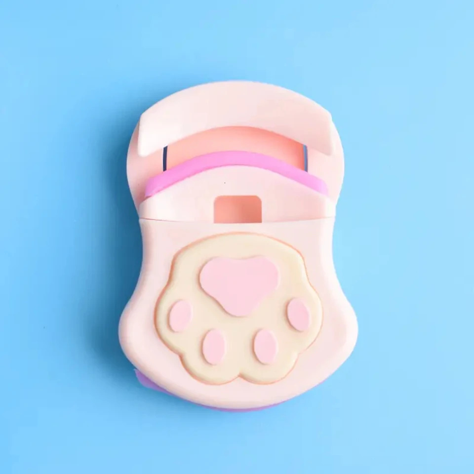 Portable and cute mini cat paw eyelash curler suitable for travel - suitable for all eye shapes no need to squeeze or pull - plastic eyelash curler 24