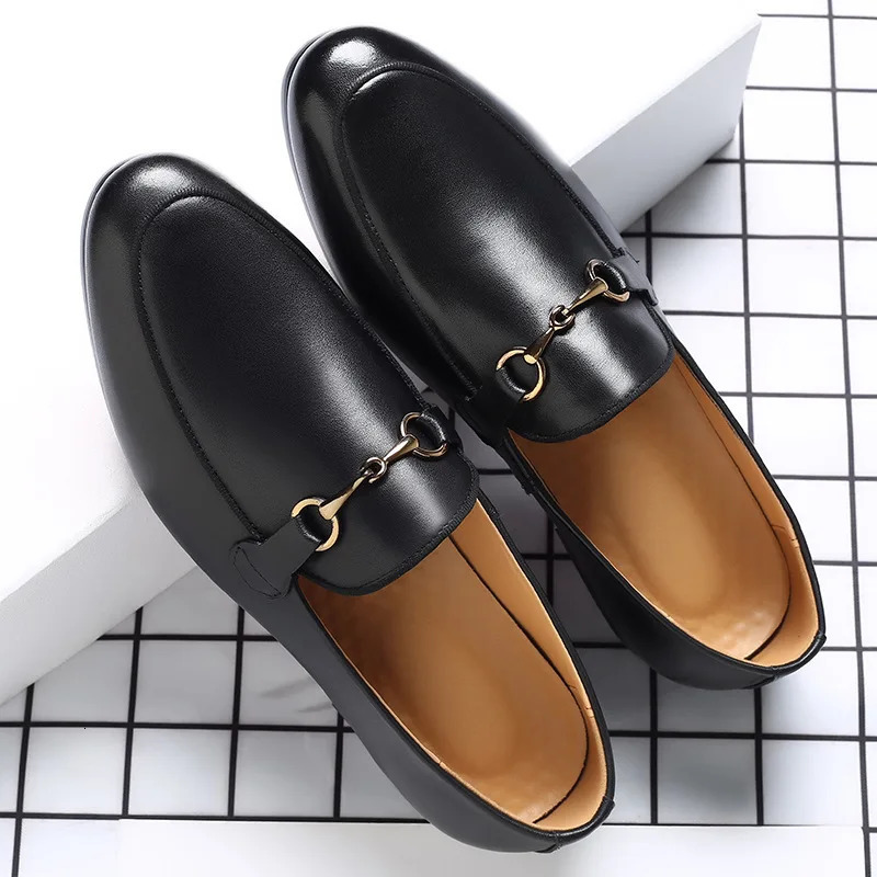 Mens Casual Shoes Genuine Leather Mens Classic Retro Buckle Loafers Moccasins Men Comfortable Outdoor Driving Flats 241106