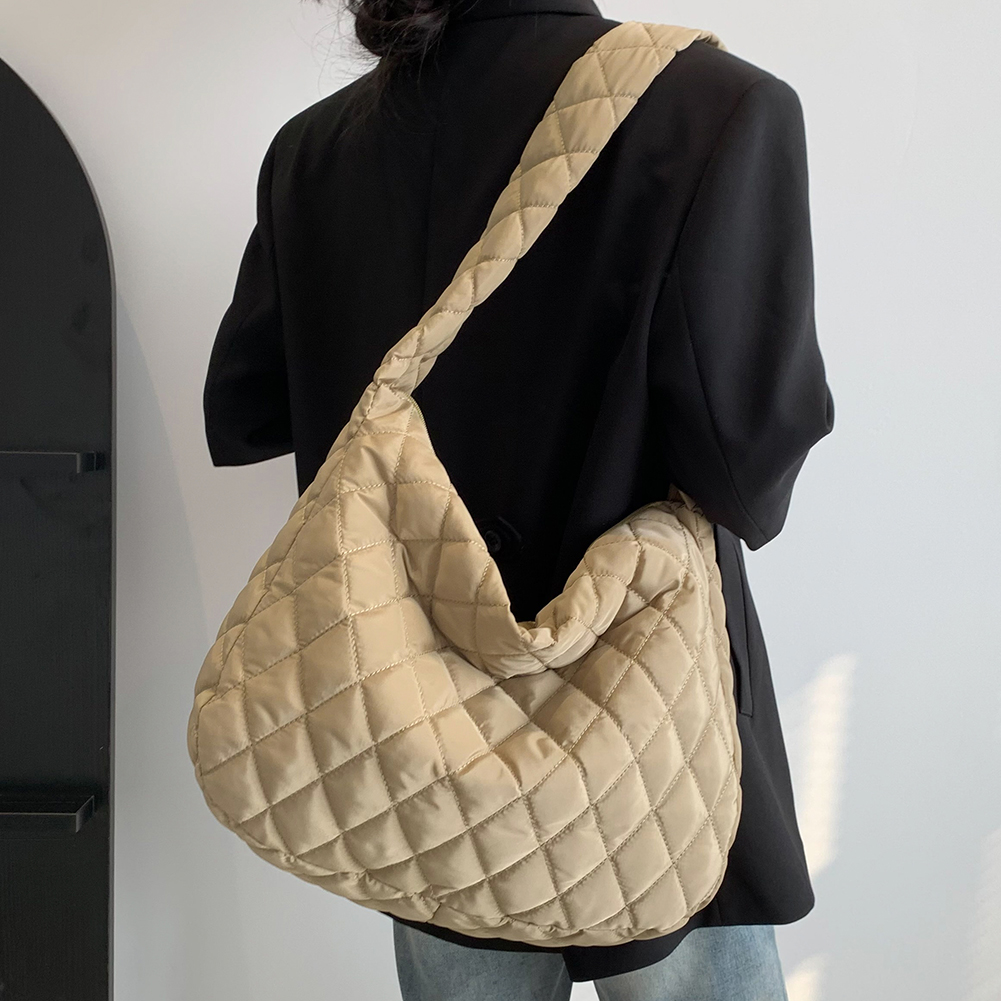 Fashion Ladies Hobo Bag Soft Quilted Messenger Bag Lightweight Girl High-quality Large Bag Solid Color for Women Vacation Travel