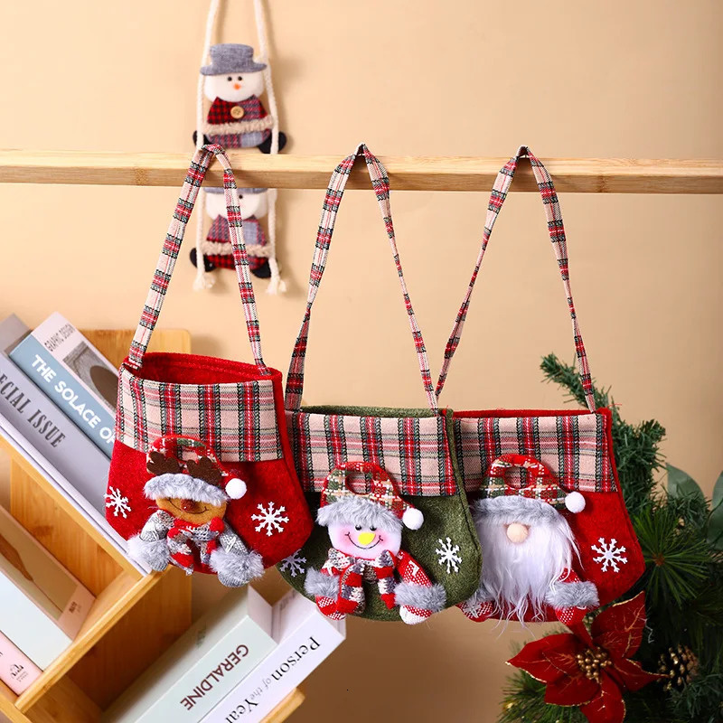 Plaid Cartoon Santa Claus Candy Chocolate Bag Gift Bag Childrens Game Gift Bag Felt Bag Holiday Supplies 241107