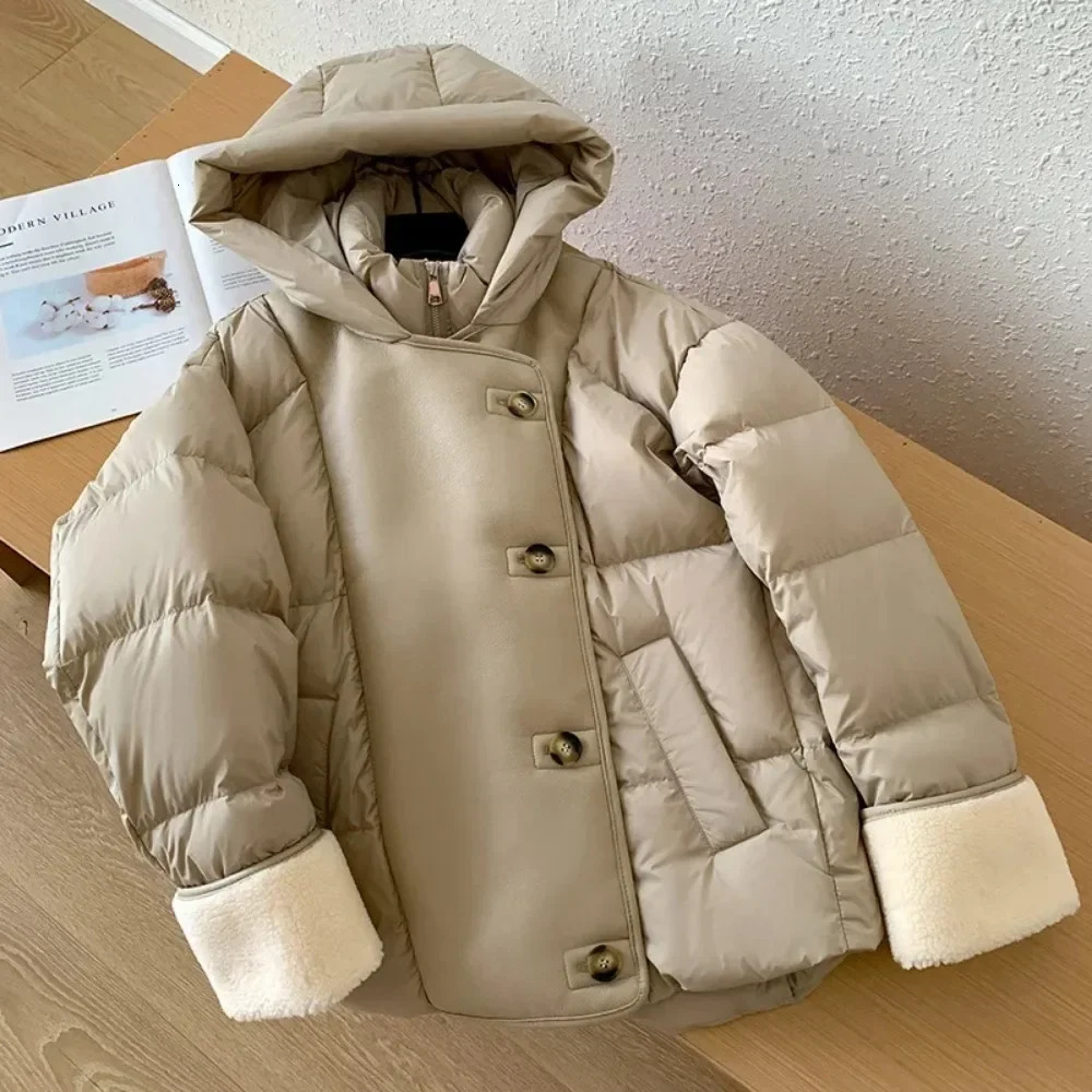 White Duck Down Jacket Winter Women Loose Stand Collar Hooded Inflatable Jacket Women Cashmere PU Leather Park Coat 241107