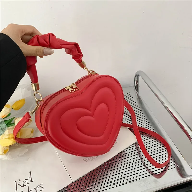 Summer 2023 Fashion Heart-shaped Lovely Shoulder Bags for Women PU Leather Female Crossbody Bags Vintage Casual Hand Bags
