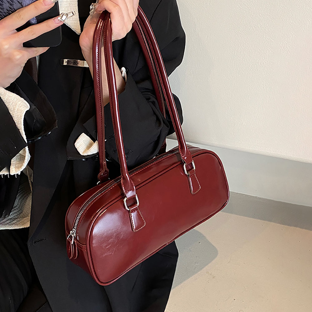 Retro Commuter Shoulder Bag Women's 2024 New High Quality Soft Leather Underarm Bags Elegant Red Bride Bag Wedding Handbags