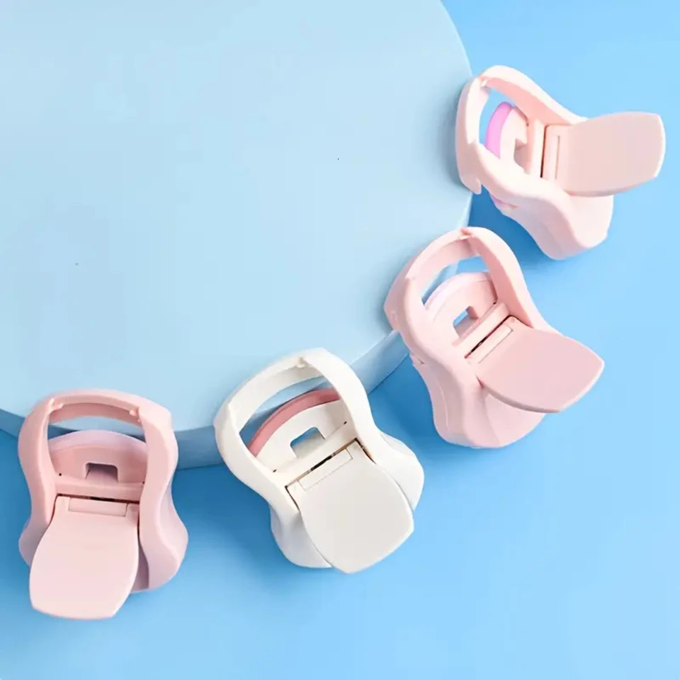 Portable and cute mini cat paw eyelash curler suitable for travel - suitable for all eye shapes no need to squeeze or pull - plastic eyelash curler 24