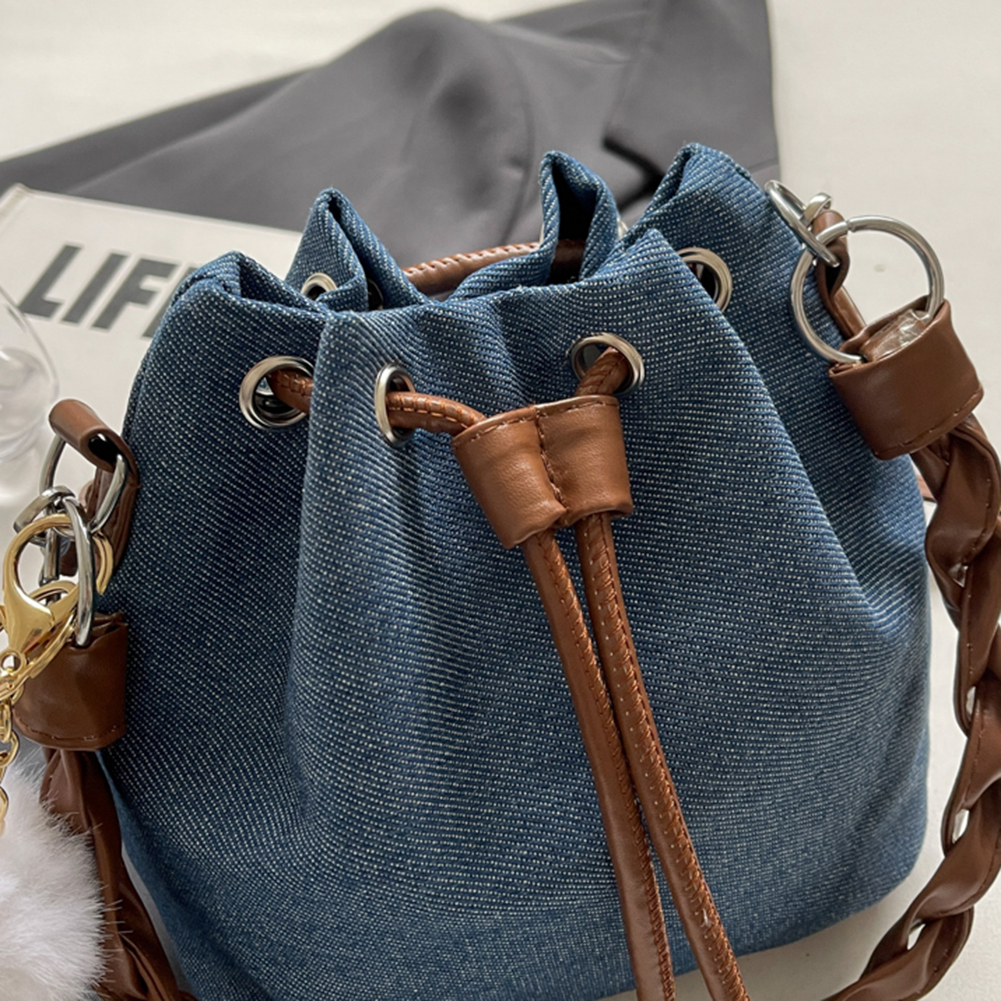 Women Stylish Crossbody Bag Adjustable Strap Denim Drawstring Bucket Bag Casual Commuting Bag Large Capacity for Party Vacation