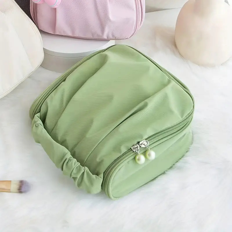 Pleated Cute Cloud Makeup Bag Floral Cosmetic Bag Fashion Cosmetics Case Hanger Toiletry Bag Portable Makeup Pouch