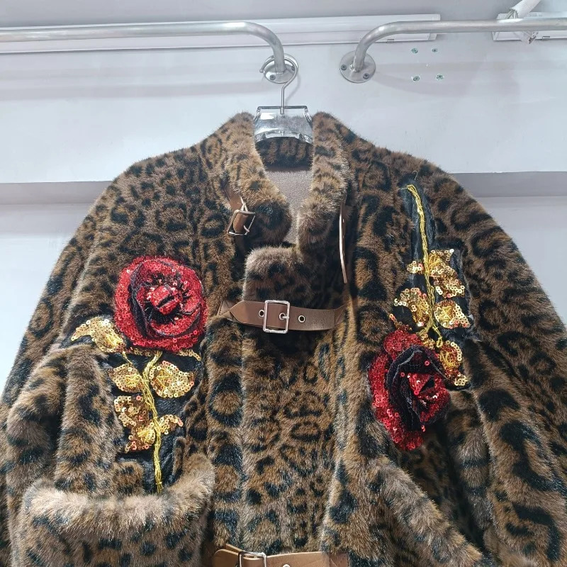 Winter Artificial Fur Integrated Jacket Womens Short sleeved Stand up Collar Leopard Pattern Eco friendly Mink Coat 241107