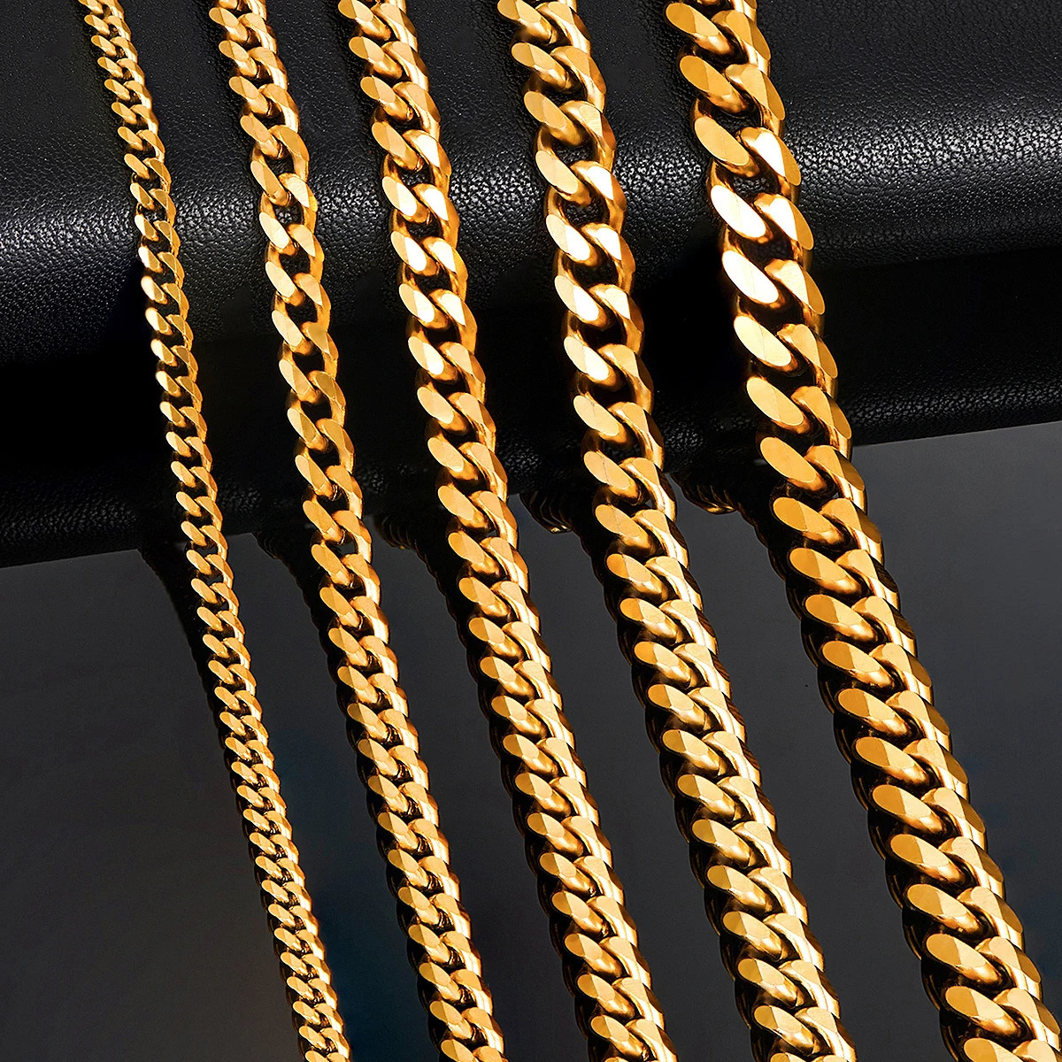 3.6mm5mm6mm7mm8mm Gold Color Stainless Steel Cuban Link Chains Classic Men Boy Curb Chunky Necklace 14 to 30 Inches 241107