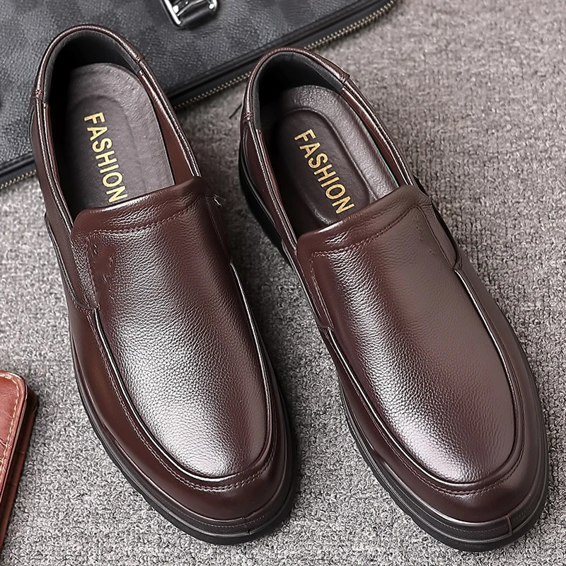Handmade Genuine Leather Shoes for men Casual Soft Rubber Loafers Business dress Shoes Casual Plus Velvet Spring Autumn 241106