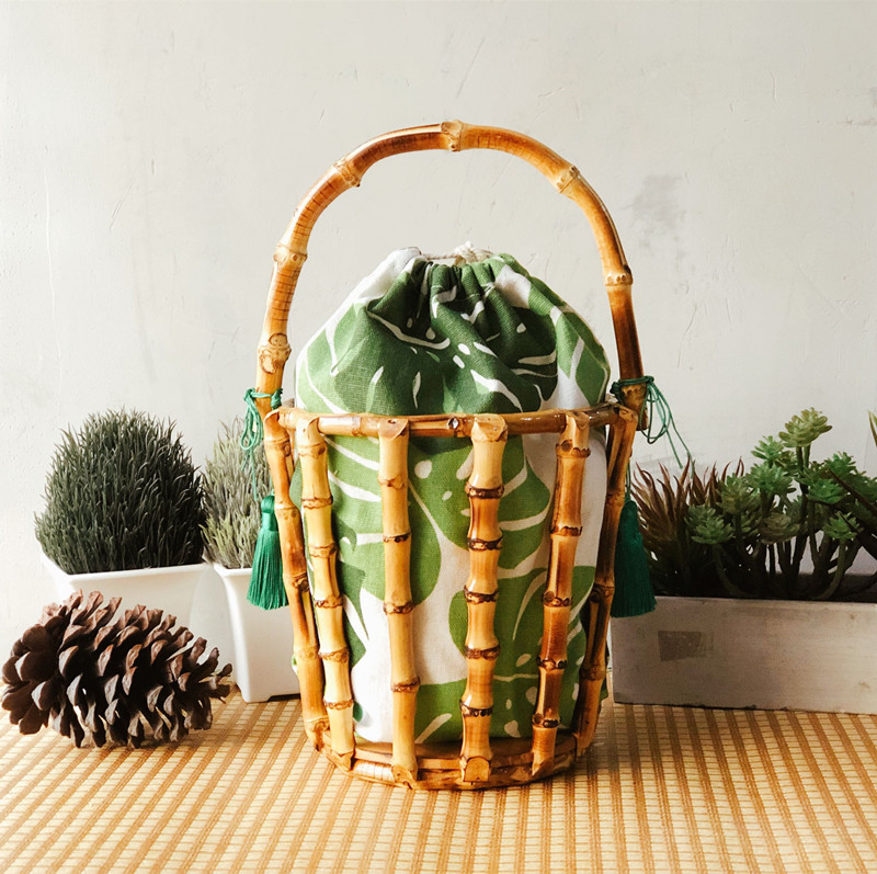 Woman Bags Designer Handmade Tassel Woven Bag Bamboo Bag Stitching Clutch Bucket Bag Hollow Bali Holiday Beach Bag Handbag