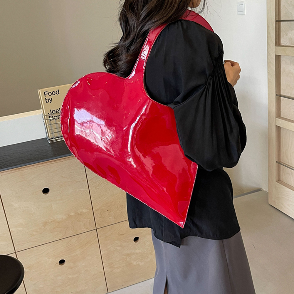 Luxury Design Heart Shoulder Bag Solid Color Fashion Clutch Purse Underarm Bag Summer Top Hand Bag for Women and Girls