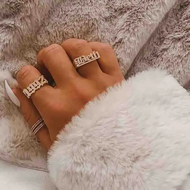 Personalized Hip Hop Ring Female Custom Name Ring Gold Fashion Punk Letter Stainless Steel Heart Ring Fashion Christmas 241106
