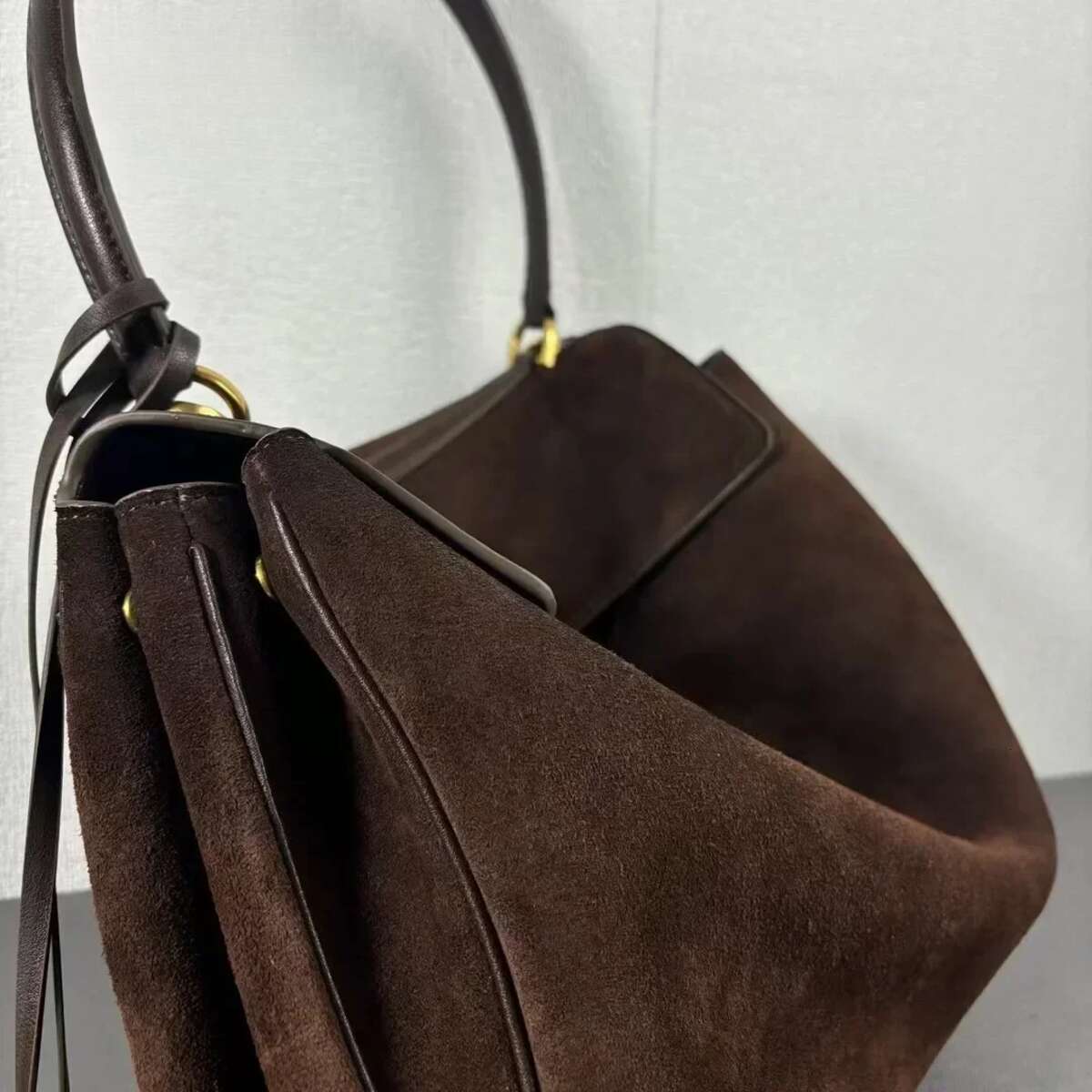 Women Suede Leather Bag Shoulder Handbag And Purses Designer Bags Chic Fashion Lady Trend Satchel New Sleek design Simple and classic BagVoyage