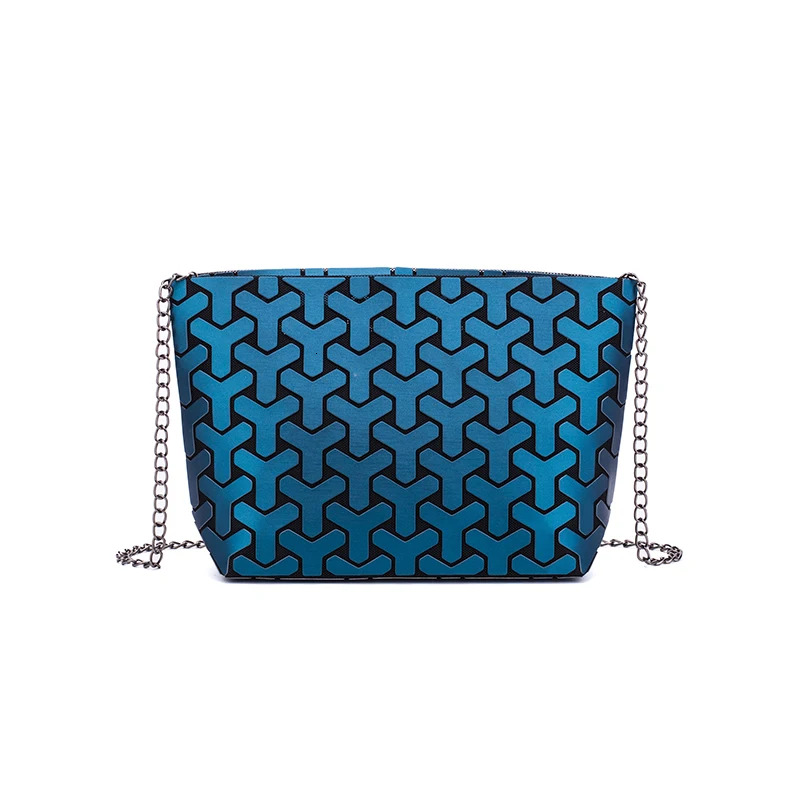 Women's Chain Shoulder Bag Fashion Geometry Women's Flat Fold Cross Bag Handheld Wallet