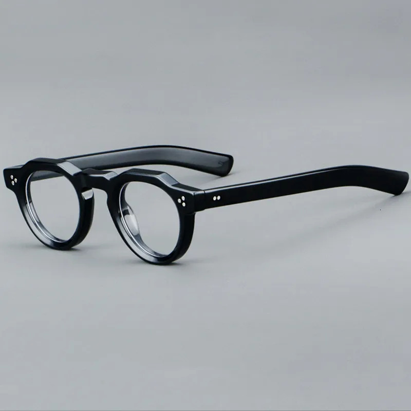 The vintage niche circular glass frame handmade irregular flat Myopia frame can match the degree. 241106