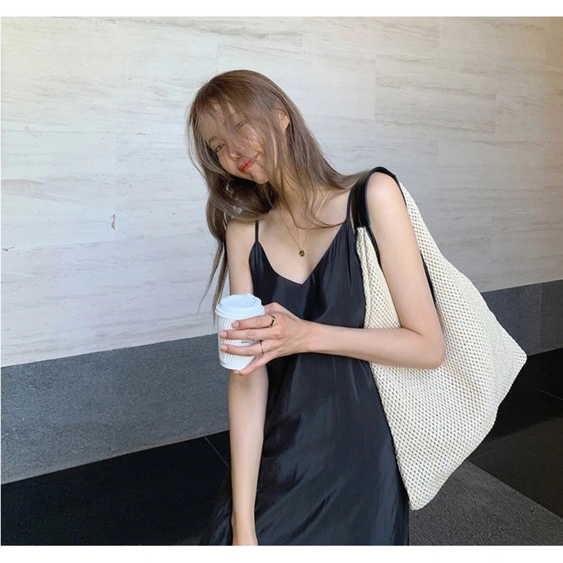 Summer Handmade Bags Shoulder Bags Women Beach Weaving Ladies Straw Bag Armpit Bag Moon Shaped Top Handle Purses Handbag Totes