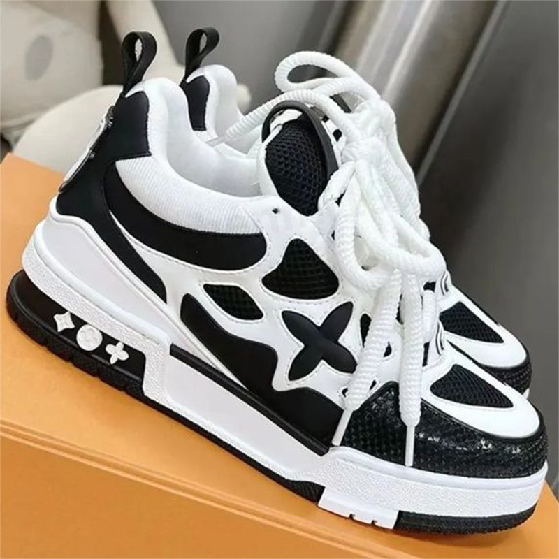 2024 NEW Designer Men Causal Shoes Fashion Woman Leather Lace Up Platform Sole Sneakers lovers White Black mens womens Luxury velvet suede 35-45 z20