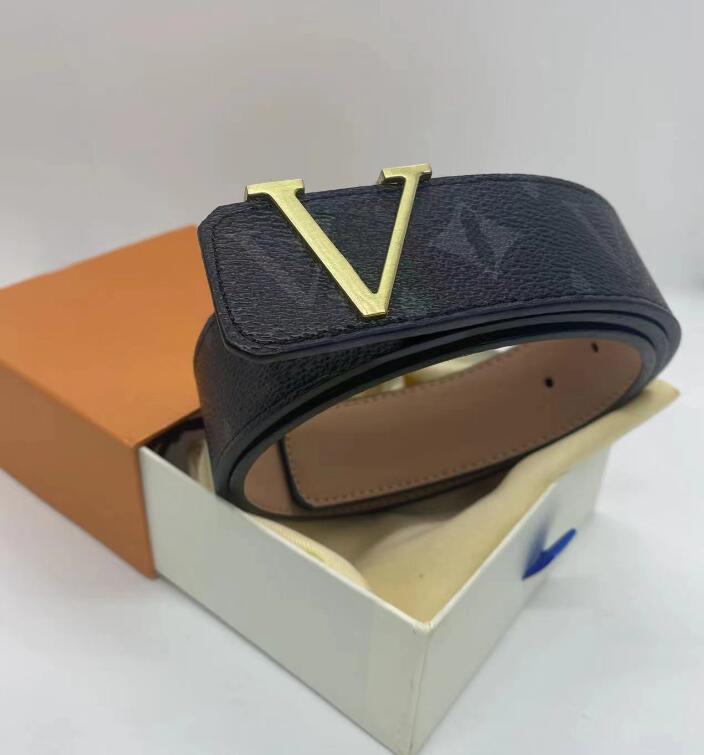 2024 V belts mens Desinger belt Leather Fashion Womens Accessories Luxury Letter Waistband Big Gold Buckle High Quality Casual Business strap
