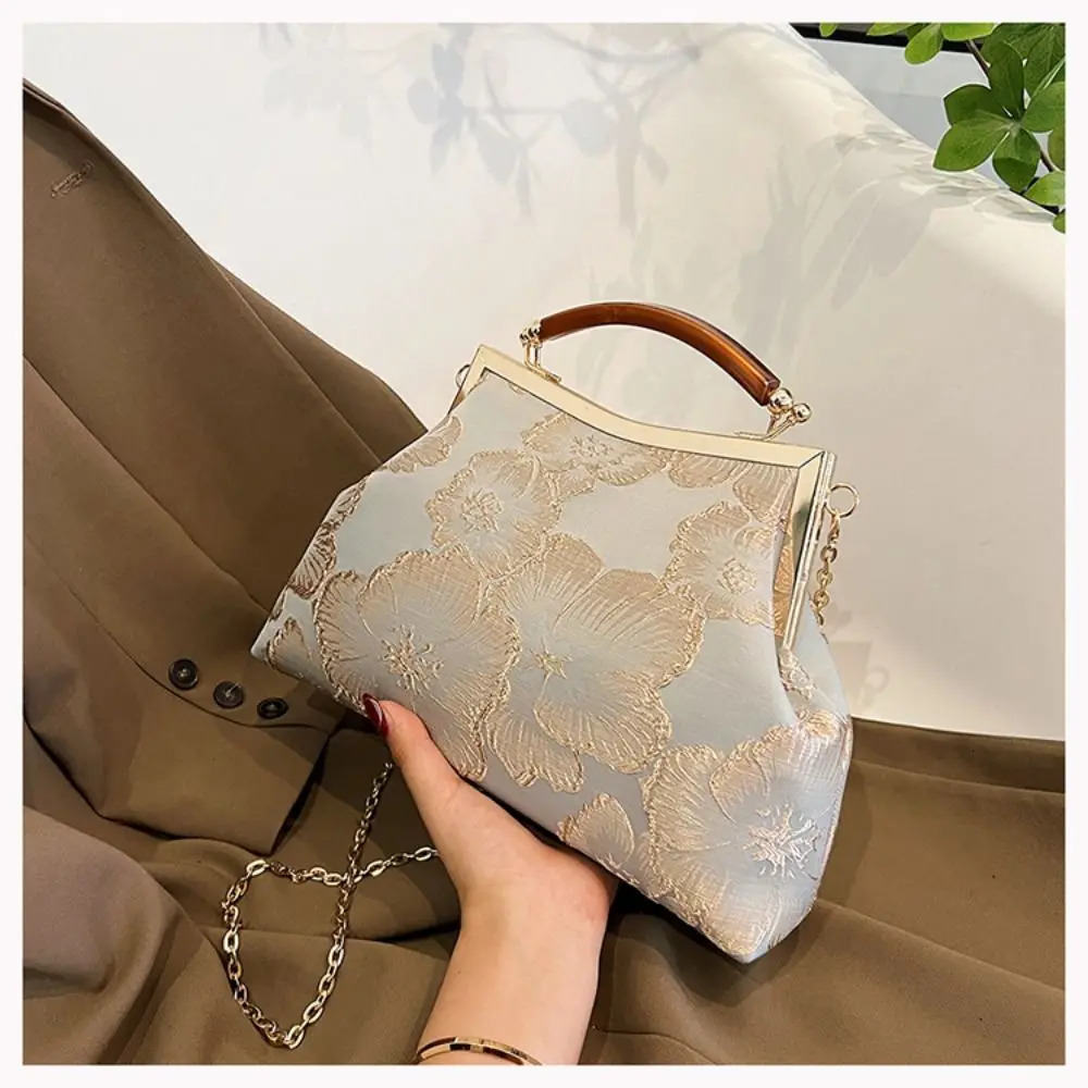 Vintage womens flower wallet and handbag evening clutch embroidery chain cross body bag wedding shell clip handbag 241107