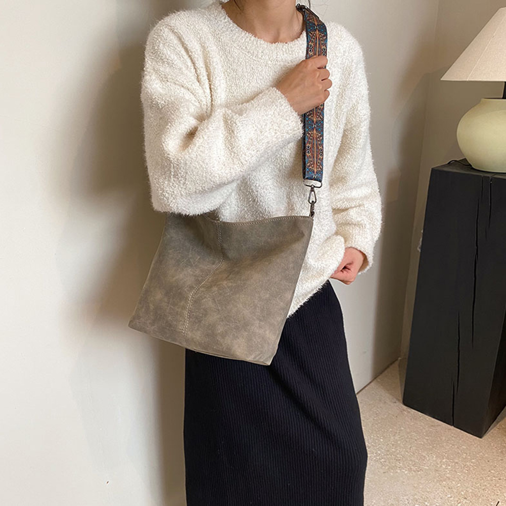 Vintage Solid Color PU Leather Women Fashion Shoulder Sling Bag Simple Wide Strap Bucket Crossbody Bag Retro Style Hobo Bag