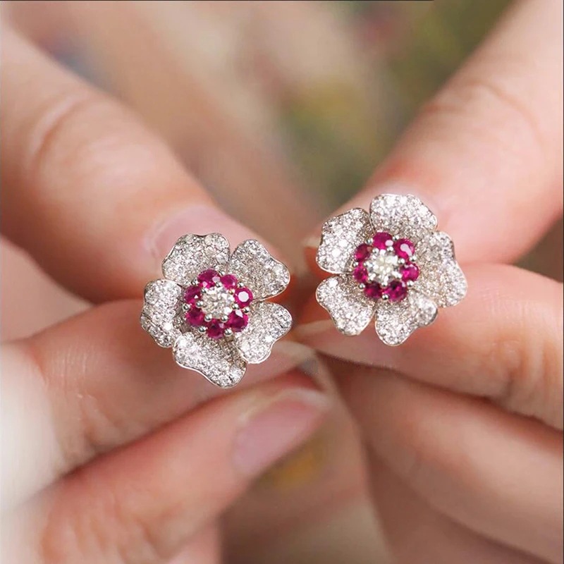 Flower earrings women fashionable fresh exquisite Stud 925 sterling silver diamond Stud earrings classic crystal flower platinum Stud wedding jewelry