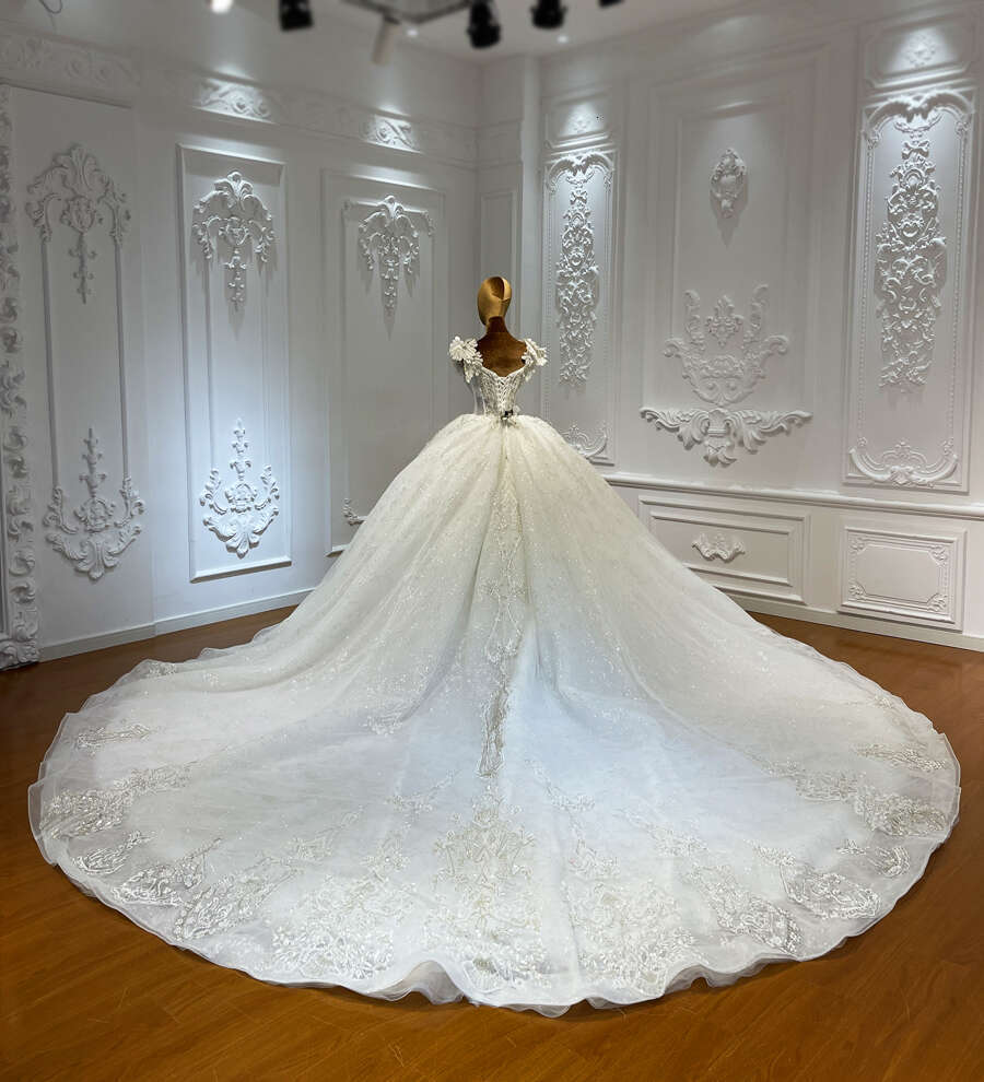 Customized Off The Shoulder Handmade Beading Bridal Ball Gown Wedding dress