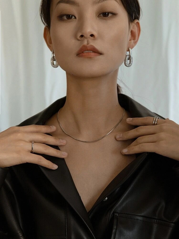 Brass soft snake chain necklace punk hip-hop runway rare simple dress bohemian top 241107