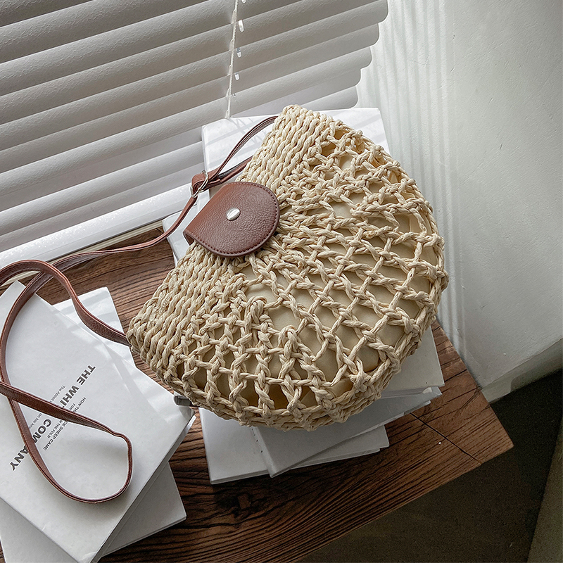 Chic Straw Handbags For Women Large Capacity Female Crossbody Bag All-Match Shoulder Woven Bags 2022 New Basket Sac A Main Femme
