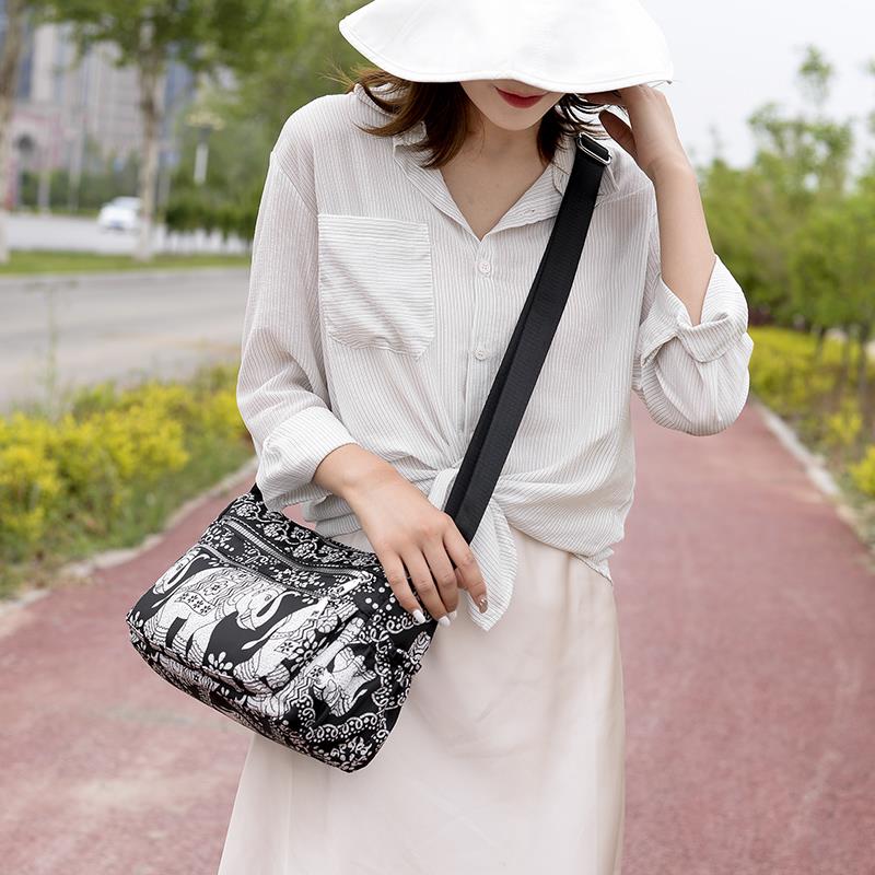 New 2023 Designer Handbags Women Leisure Waterproof Nylon Shoulder Bags Retro Crossbody Bag Bolso mujer marcas sac a main femme