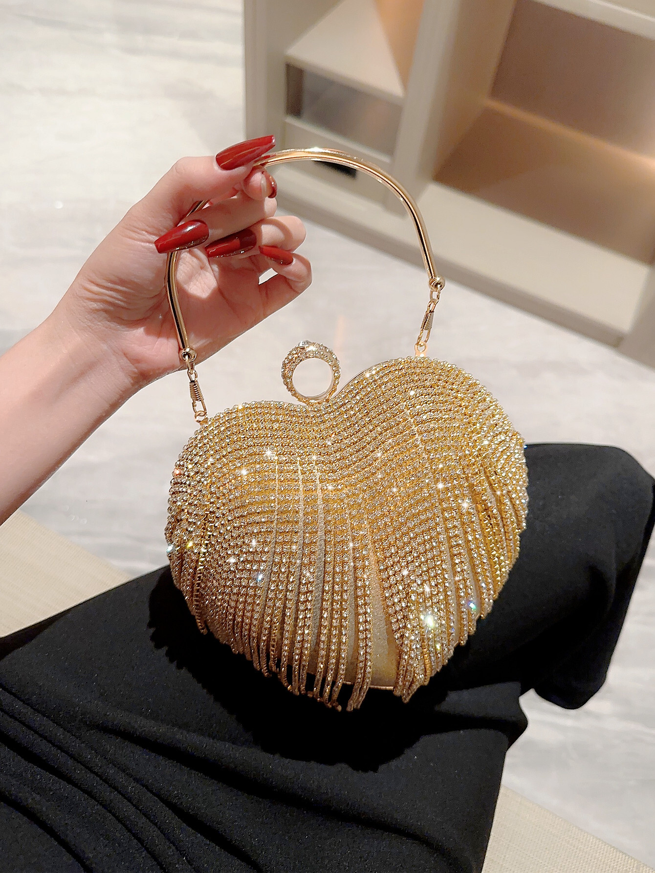 Women's Fashion Rhie Tassel Heart Shaped Handbags Evening Party Prom Dress Bags
