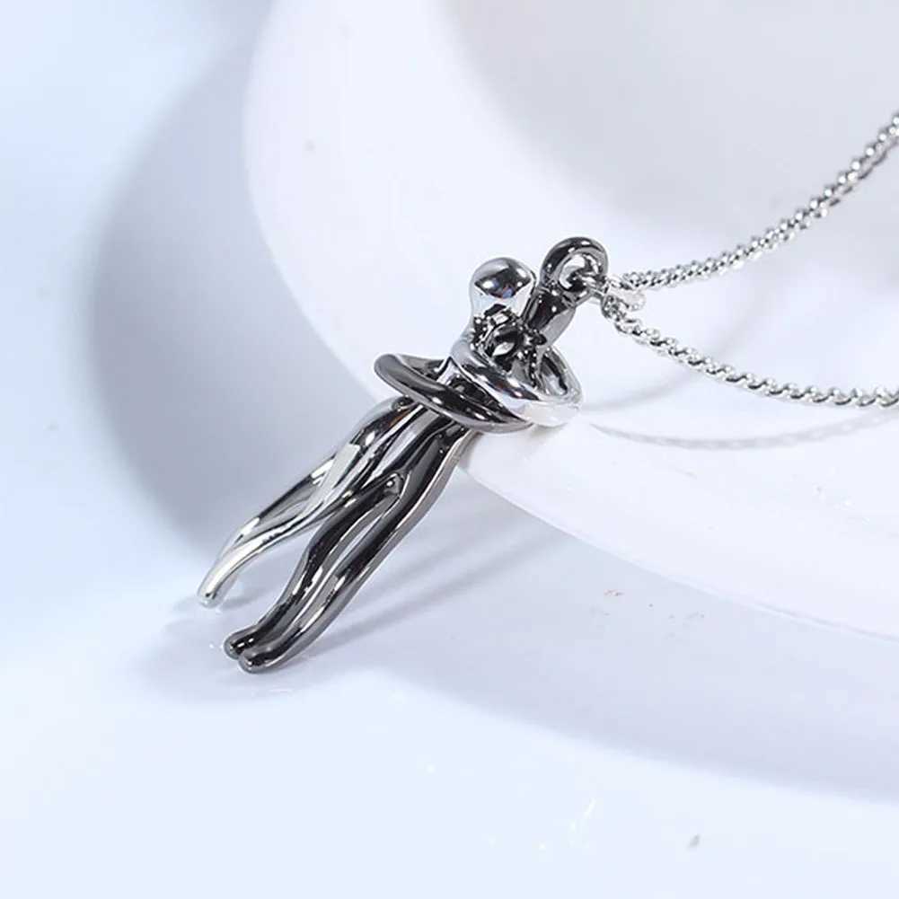 Pendant Necklaces Fashion Hugging Necklace Jewelry Choker Hug Pendant Chain Men Necklaces For Lover Women Couple Men Lady Female Male Gift J241107