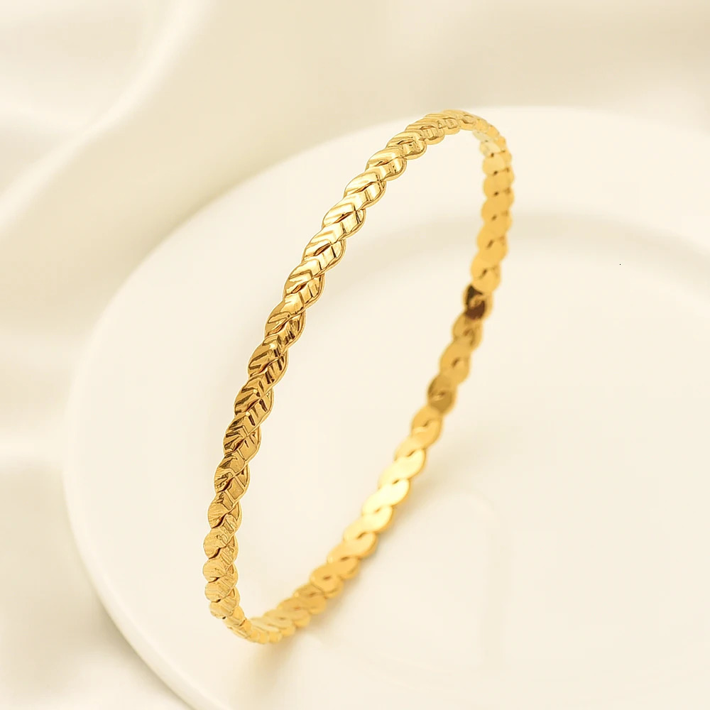 Dubai Gold Color Bangles For Women 18K Gold Plated Indian African Bracelets Charm Party Ethiopian Arabic Jewelry 241106