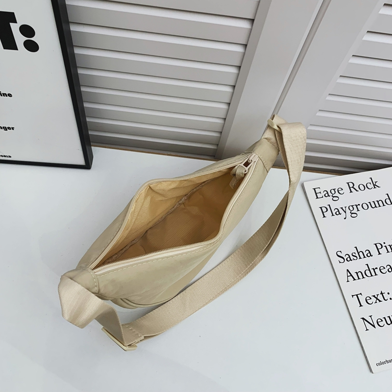 New Simple and Casual Solid Color Nylon Large Capacity Women's Dumpling Bag Shoulder Bag for Travel and Commuting