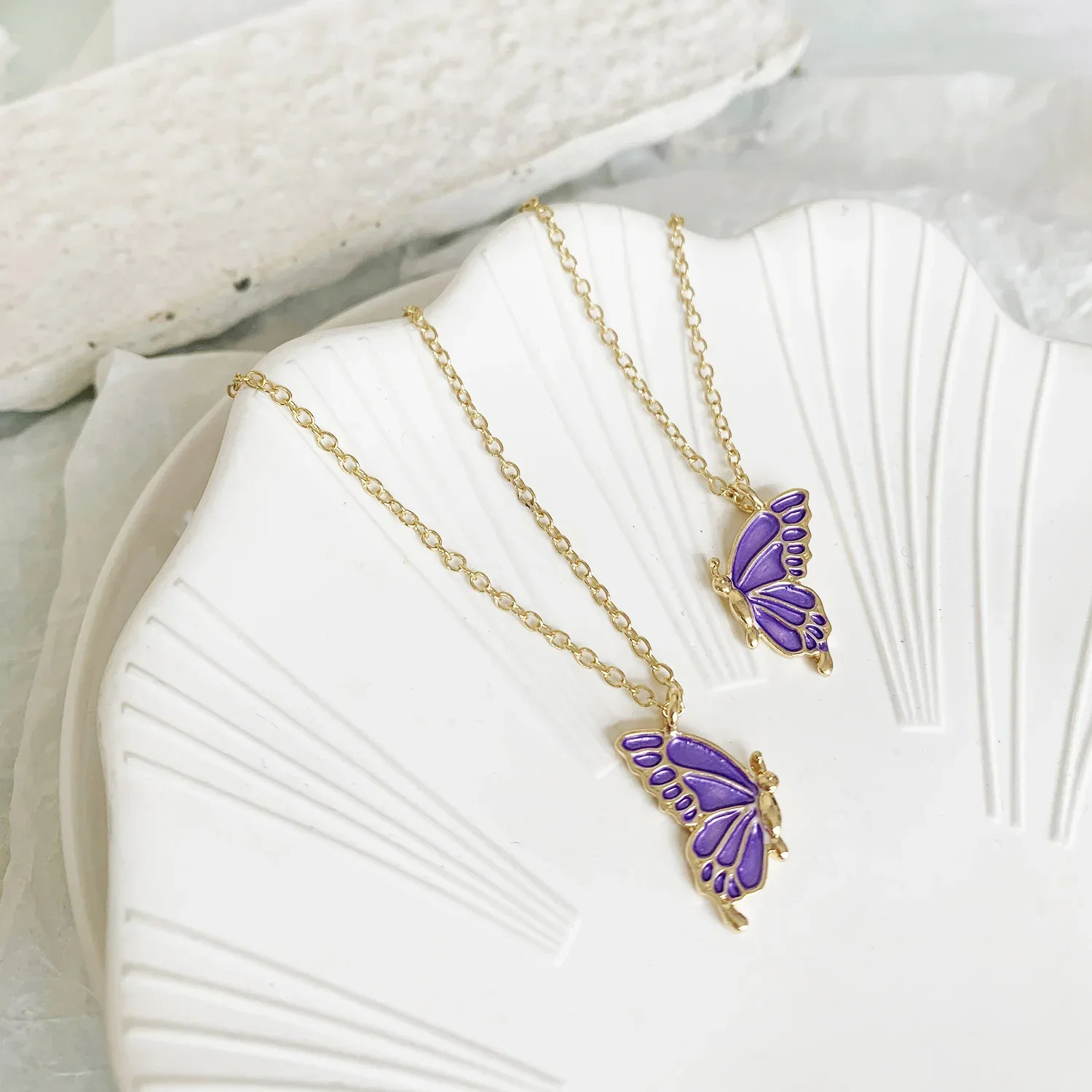 2 butterfly necklaces Korean fashion chrysanthemum Kravik chain necklace friendship BFF rainbow friend jewelry 241107