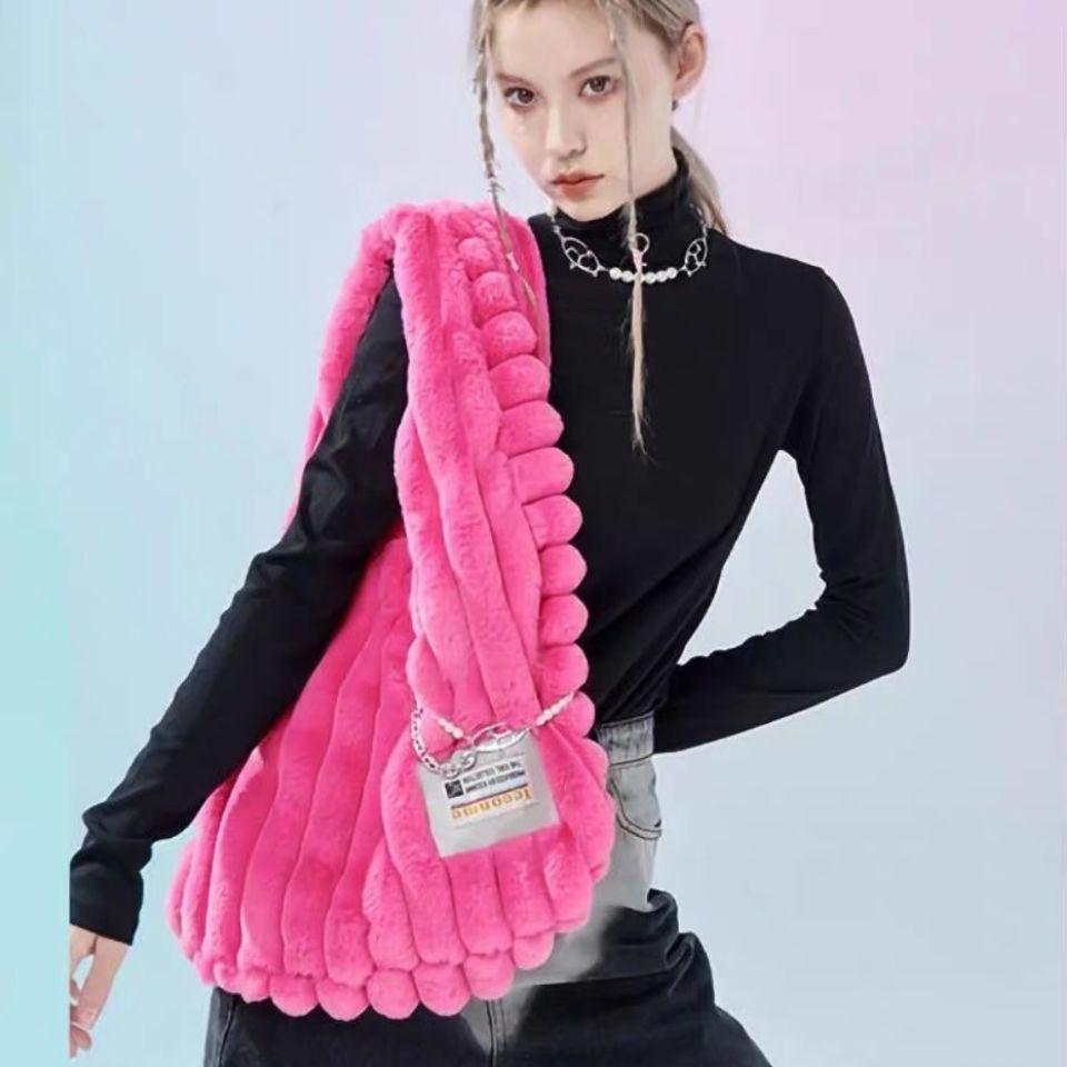 Soft Plush Women Messenger Bag Vintage Ladies Shoulder Crossbody Bags Large Capacity Students Girls Furry Tote Purse Handbags