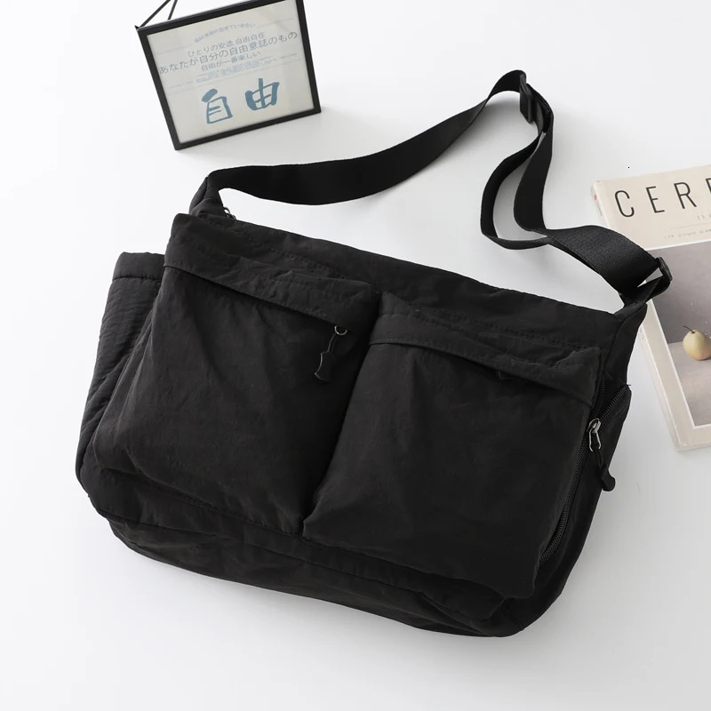 Japanese Nylon Travel Shoulder Man Bag Streetwear Style College Teens Sling Mens Messenger Bags Causal School Cross 241106