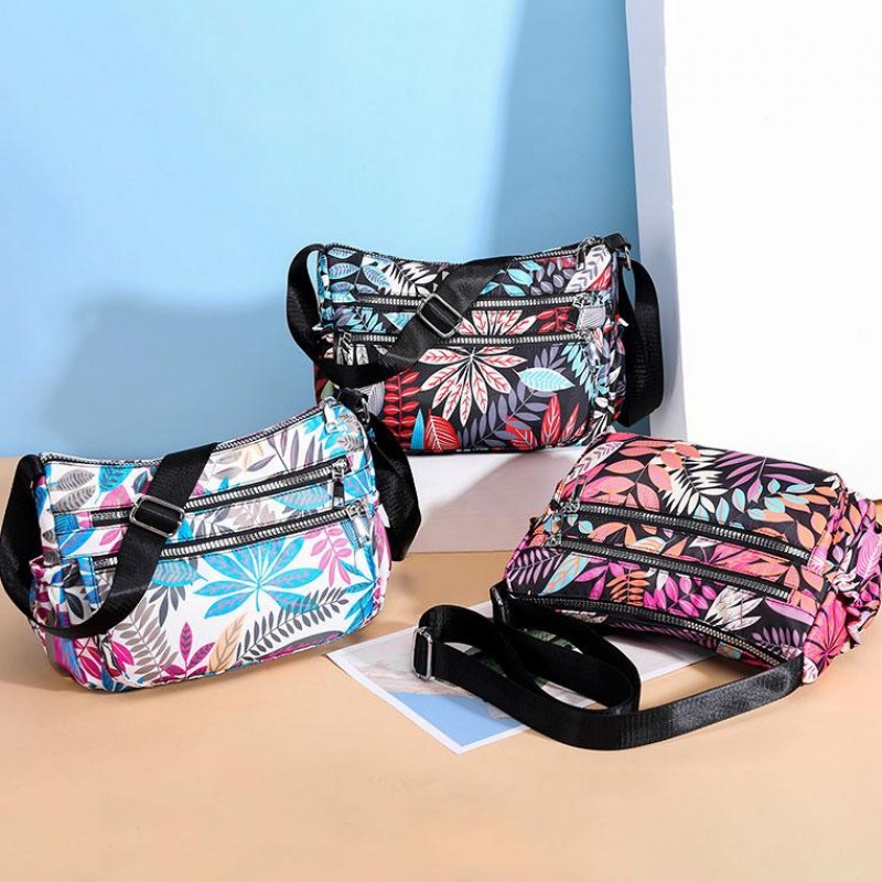 New 2023 Designer Handbags Women Leisure Waterproof Nylon Shoulder Bags Retro Crossbody Bag Bolso mujer marcas sac a main femme