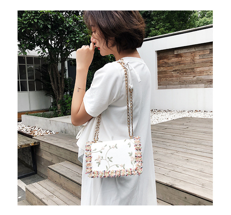 Female Bag New Korean Version Of The Wild Messenger Bag Chain Shoulder Bag Fashion Zhenzhuhuabian 20X7X13cm