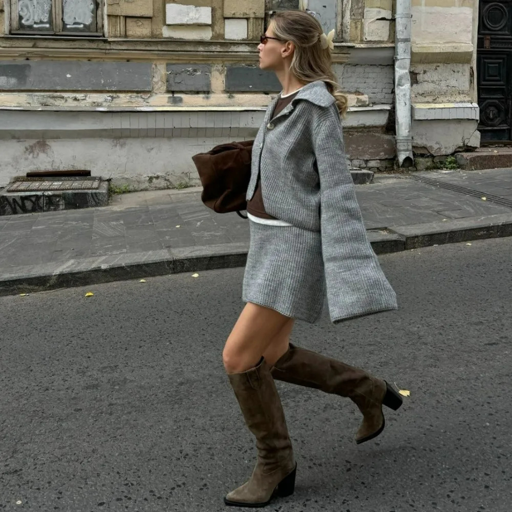 Elegant Casual Knitted Skirt Set for Women Long Sleeve Sweater Cardigan and Mini Skirt Autumn Winter Fashion 2 Piece Set 2024 241107