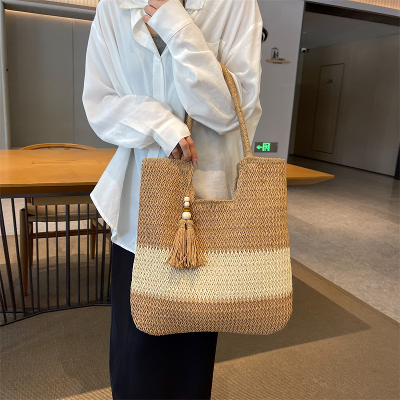zxx 666 Cotton Fabric Shoulder Bags Zipper Women's Bags on Sale 2024 High Quality Patchwork Handbag TASSEL Bags Bolsas De Ombro